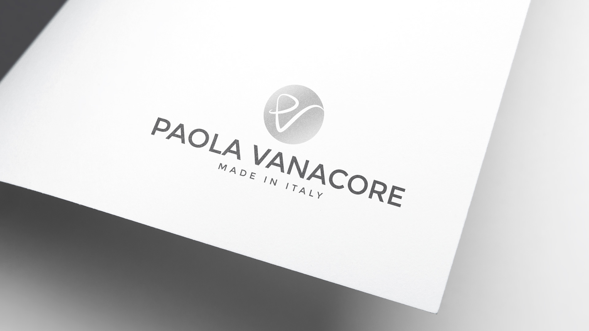 Paola Vanacore Made in Italy Realizzazione Logo - Patrizio Rossi Web Graphic Designer - Marketing